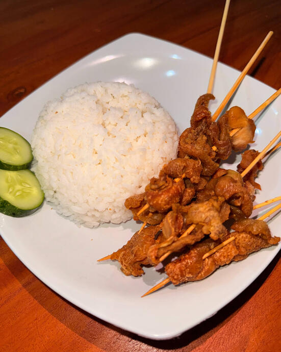 Nasi + sate kulit RP.15.000
