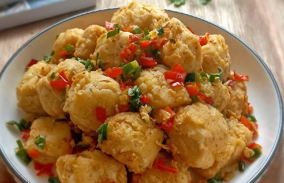 Tahu Cabe Garam rp.8000